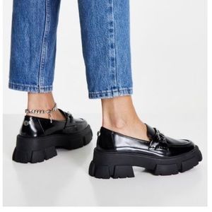 Steve Madden Black Patent Chunky Sole Lug Loafer Shoes Size 8.5